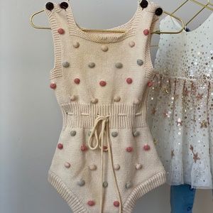 POM POM PASTEL KNIT ROMPER